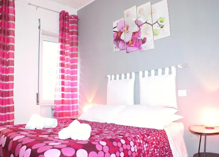 Bed and Breakfast Like Family House Roma